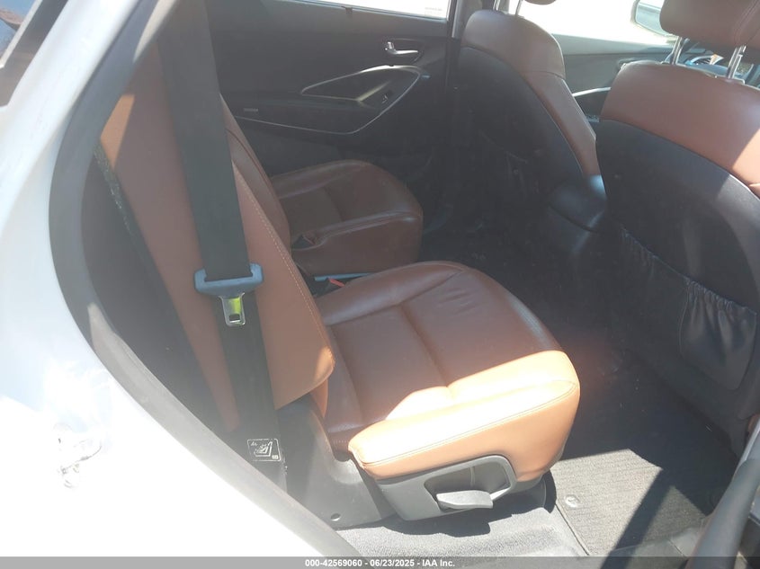 2014 HYUNDAI SANTA FE VIN: KM8SN4HF0EU065825