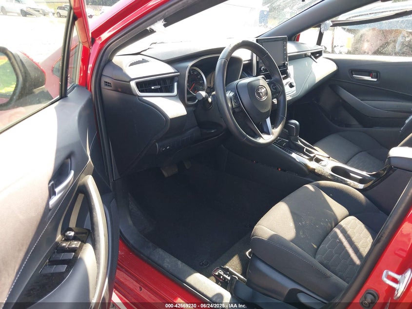 2021 TOYOTA COROLLA SE - JTND4MBE1M3119519