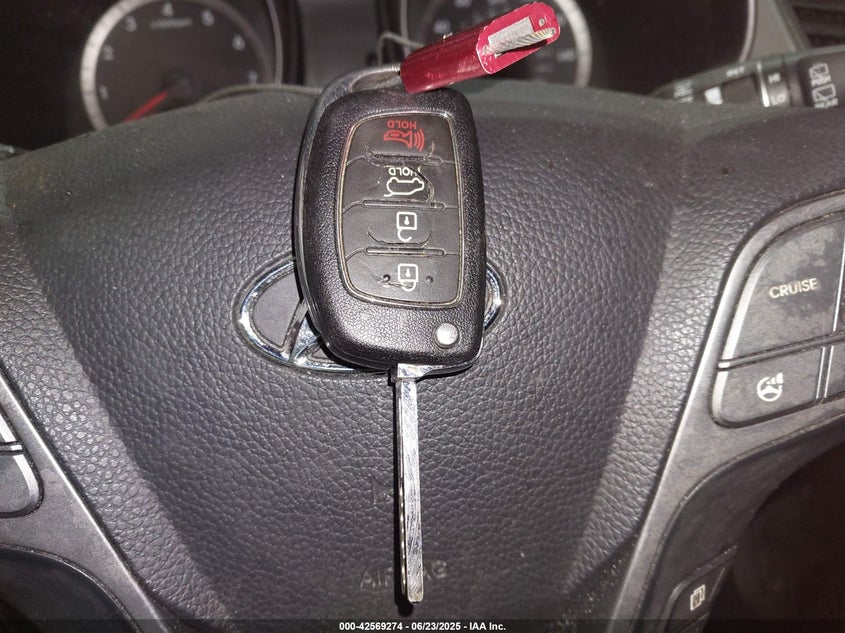 2015 HYUNDAI SANTA FE SPORT 2.4L - 5XYZUDLB2FG240170