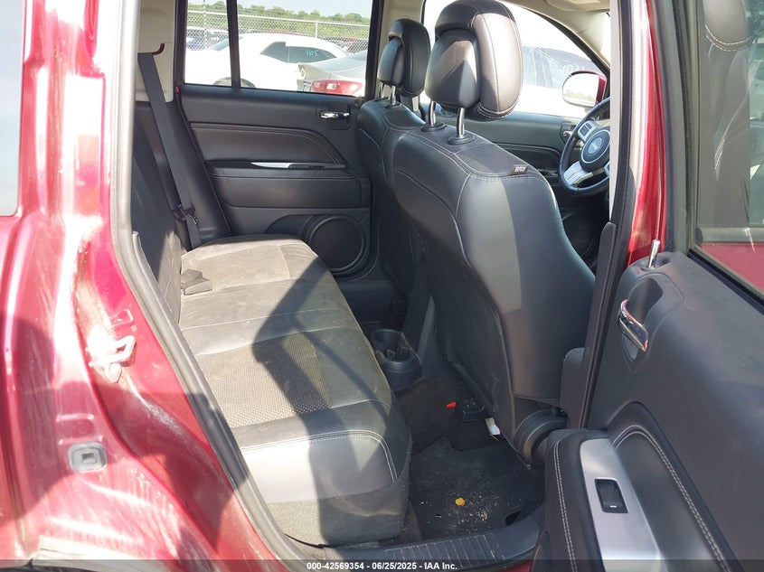 2015 JEEP COMPASS LATITUDE - 1C4NJCEBXFD110814