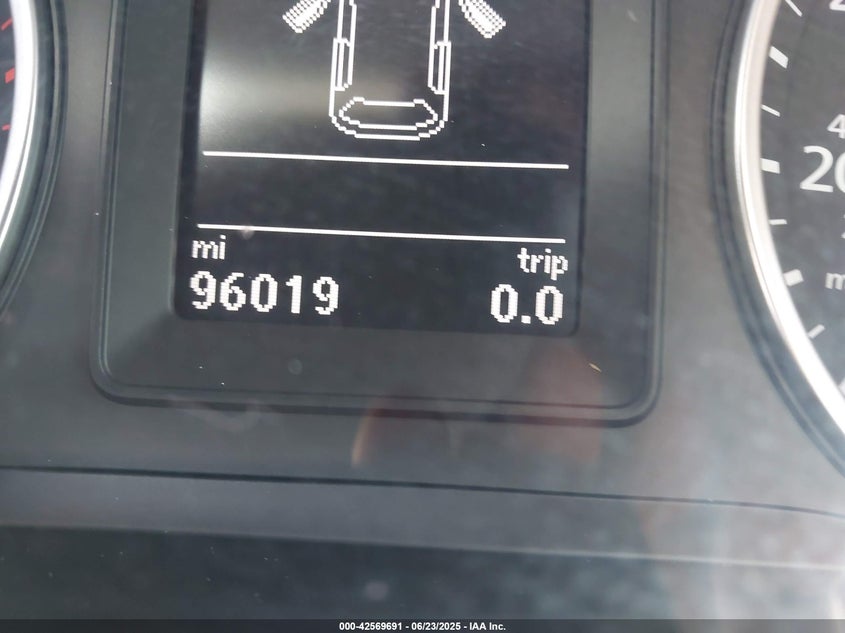 2016 VOLKSWAGEN TIGUAN S - WVGAV7AX7GW557260