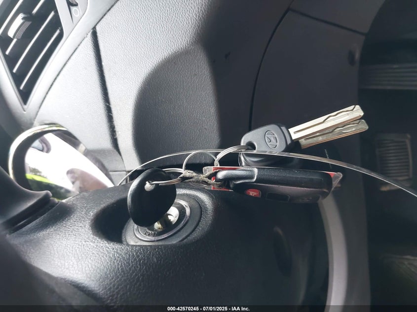 2012 HYUNDAI SONATA VIN: 5NPEB4AC0CH486638