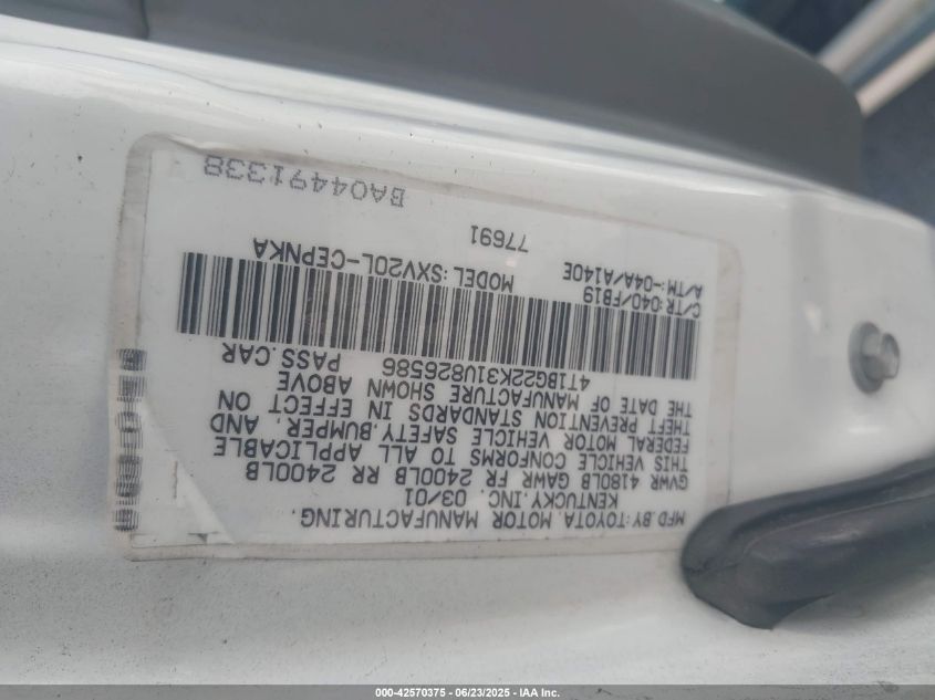 2001 Toyota Camry Le VIN: 4T1BG22K31U826586 Lot: 42570375