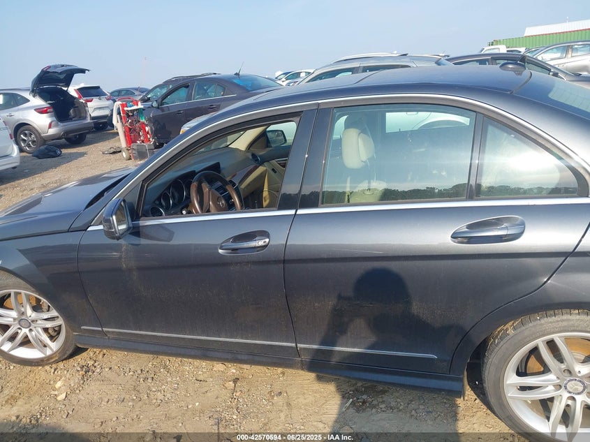 2014 MERCEDES-BENZ C 300 LUXURY 4MATIC/SPORT 4MATIC - WDDGF8AB6EA912456