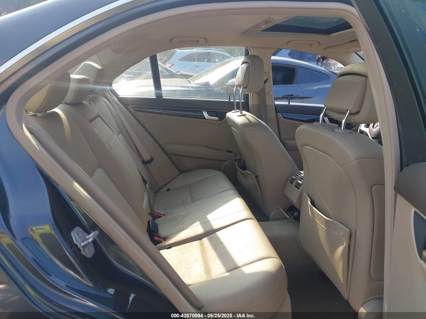 2014 MERCEDES-BENZ C 300 LUXURY 4MATIC/SPORT 4MATIC - WDDGF8AB6EA912456