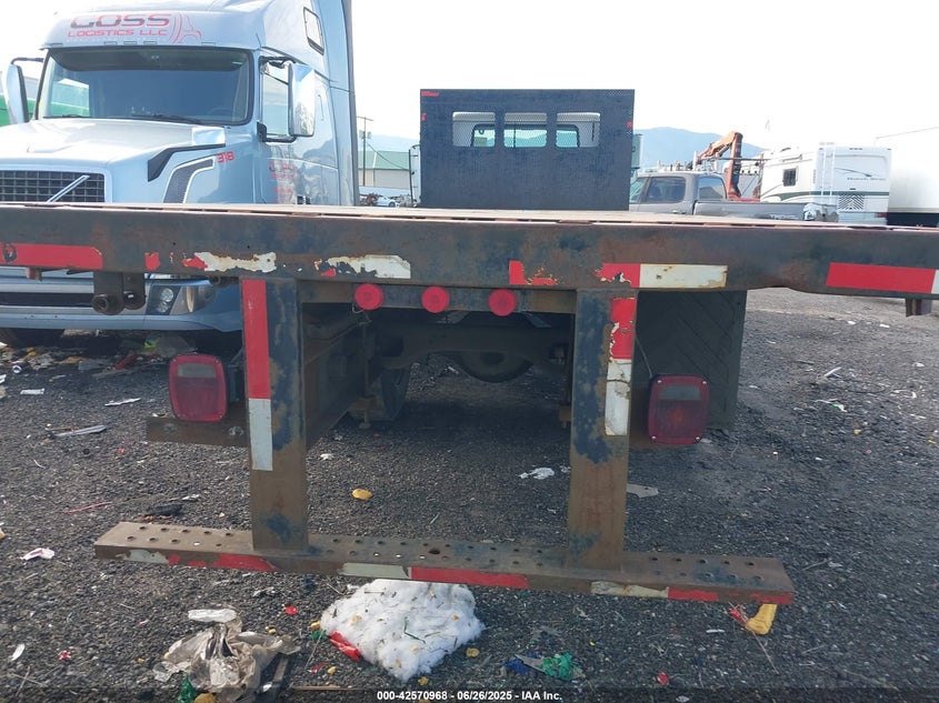 1999 International 4000 4900 VIN: 1HTSDAAM9XH605590 Lot: 42570968