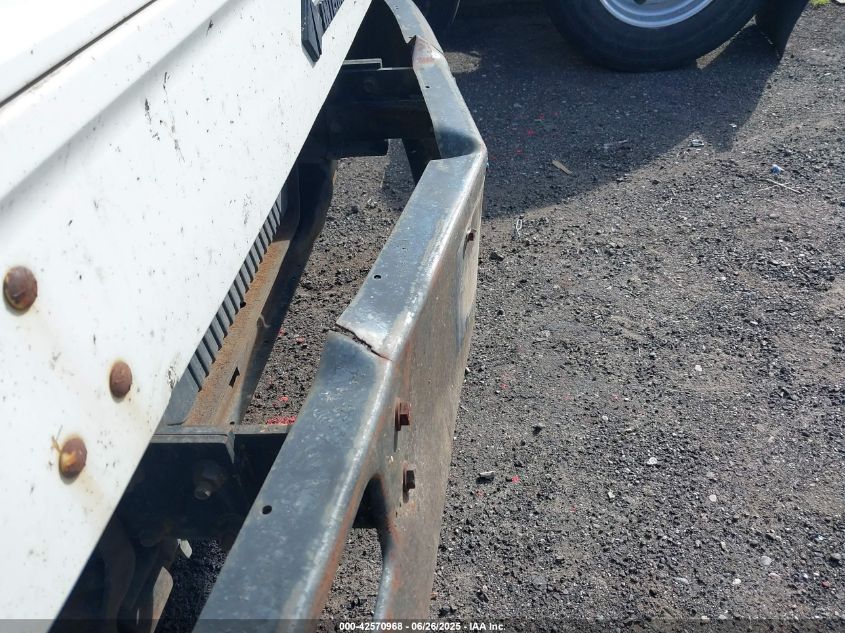 1999 International 4000 4900 VIN: 1HTSDAAM9XH605590 Lot: 42570968