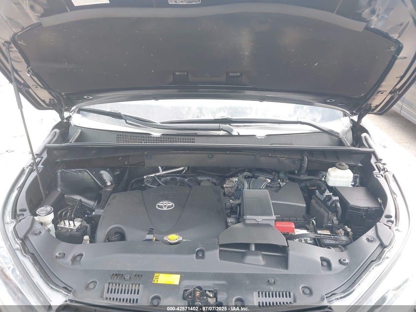 2017 TOYOTA HIGHLANDER SE - 5TDJZRFH6HS365125