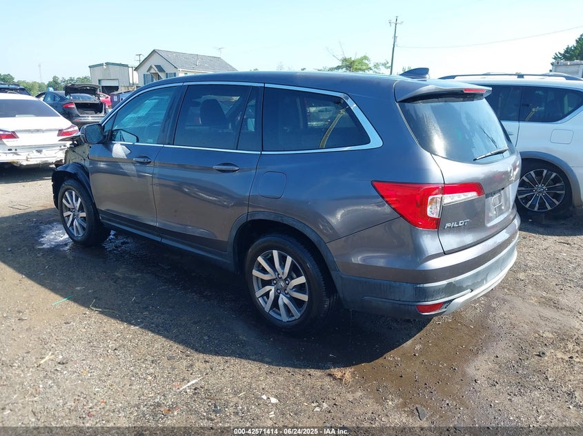 2021 HONDA PILOT VIN: 5FNYF5H58MB021555