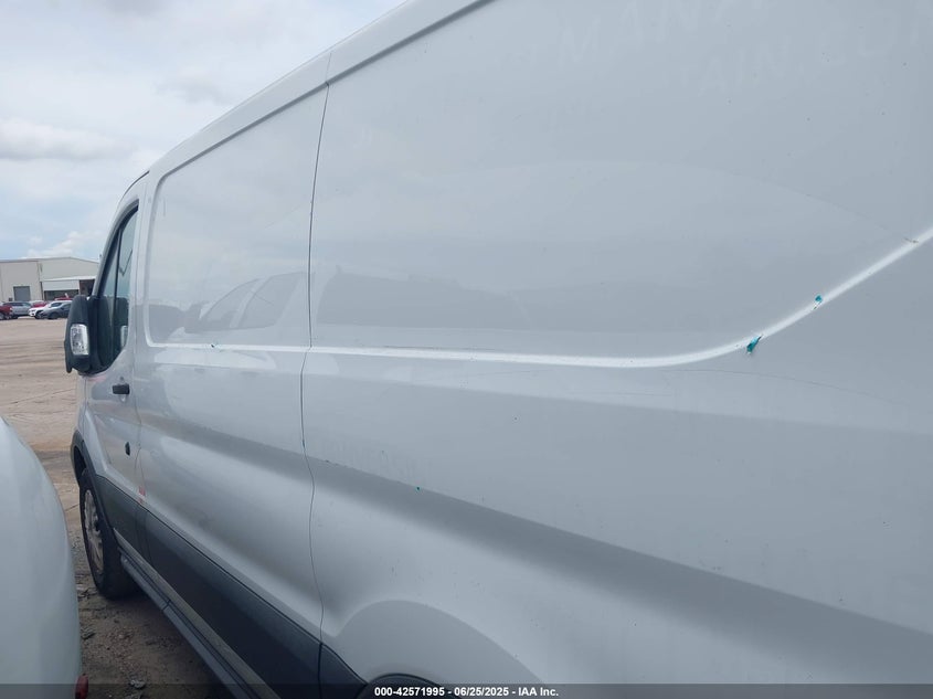 2016 FORD TRANSIT-150 1FTYE1ZM0GKB19648