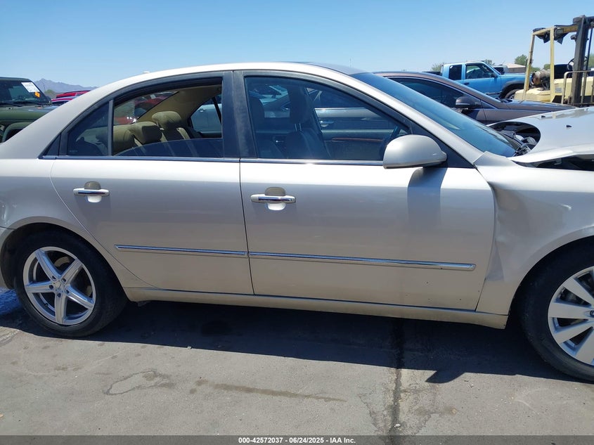 2009 HYUNDAI SONATA VIN: 5NPEU46F09H493370