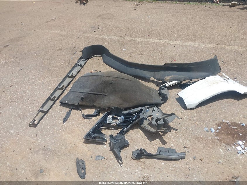 2015 CHEVROLET SUBURBAN 1500 LT - 1GNSCJKC3FR598528