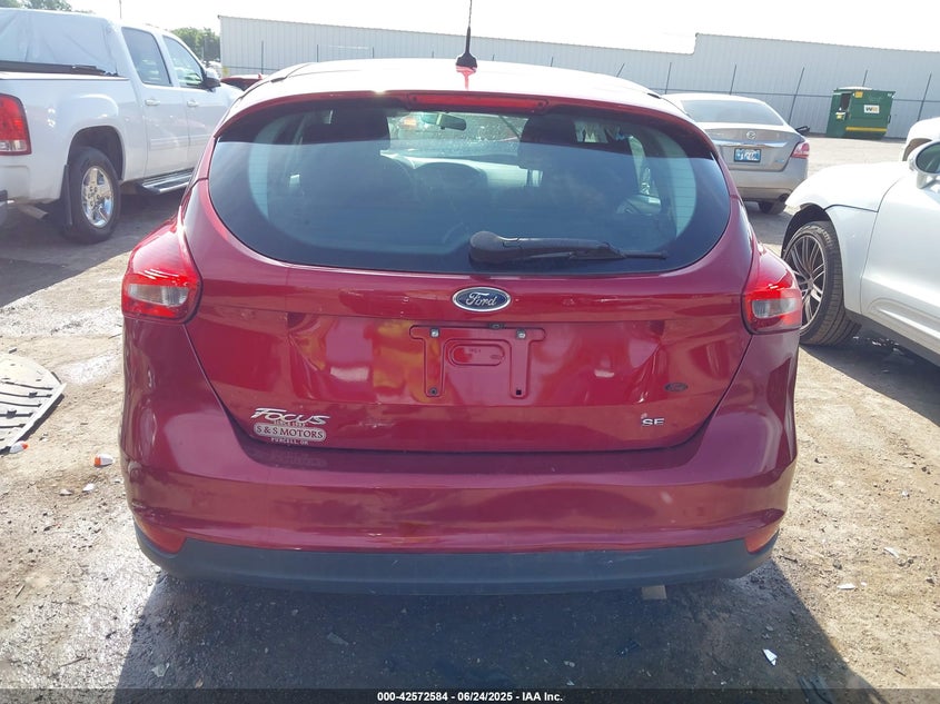 2017 FORD FOCUS SE - 1FADP3K28HL229961