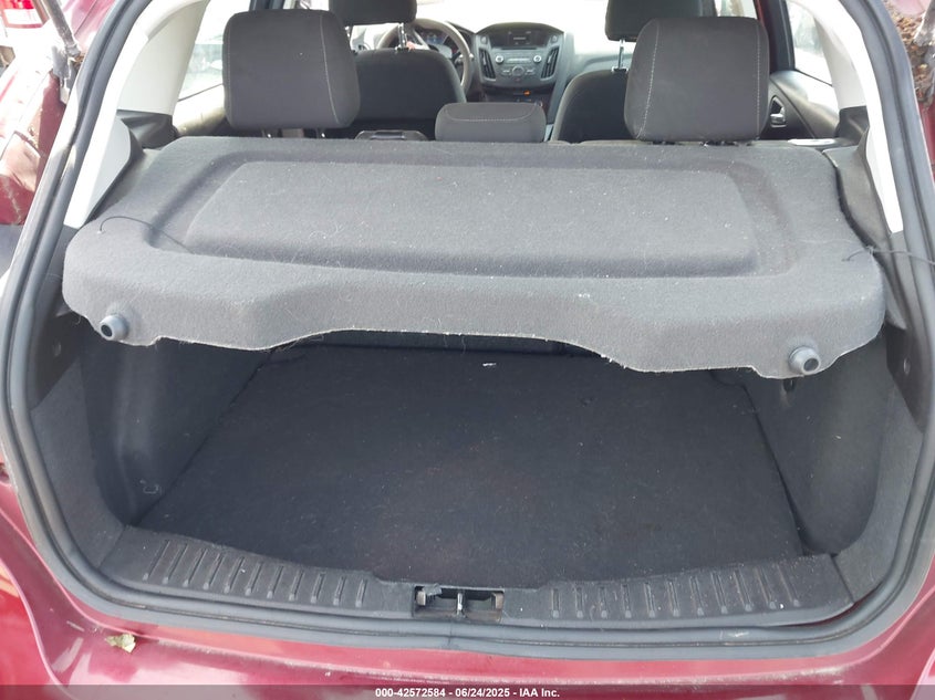 2017 FORD FOCUS SE - 1FADP3K28HL229961