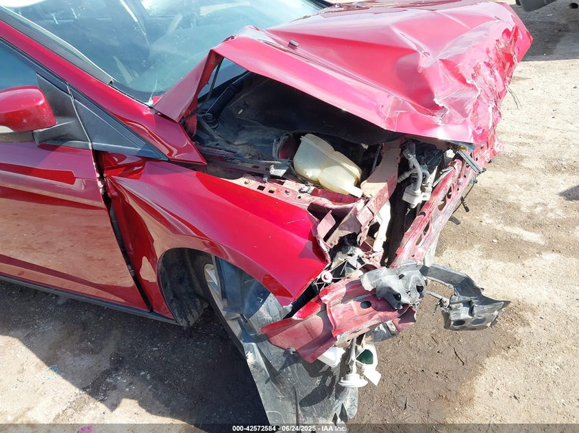 2017 FORD FOCUS SE - 1FADP3K28HL229961