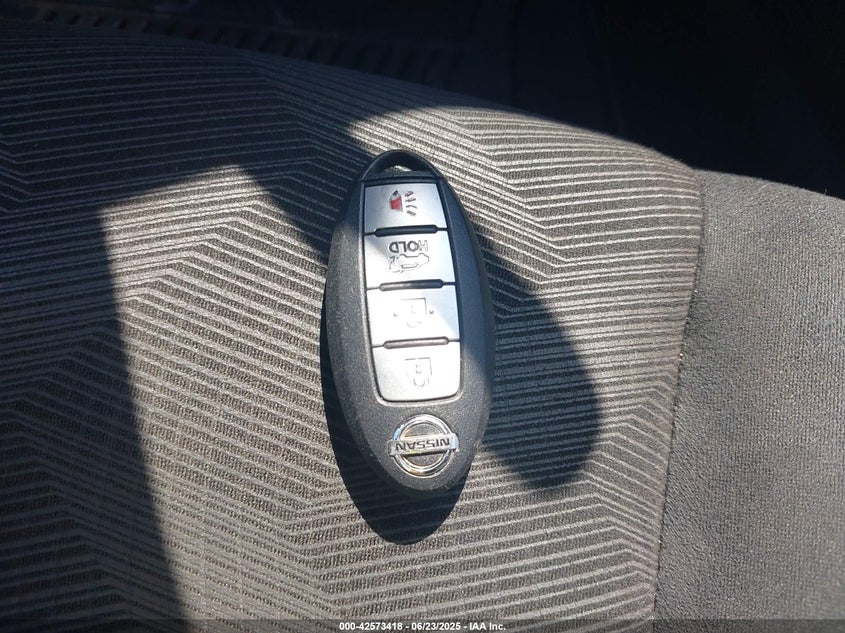 2015 NISSAN ROGUE SV - 5N1AT2MV1FC840160