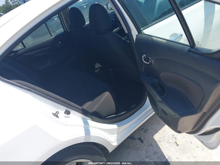 2018 Nissan Versa S/S Plus/Sv/Sl VIN: 3N1CN7AP0JL83Y621 Lot: 42573477