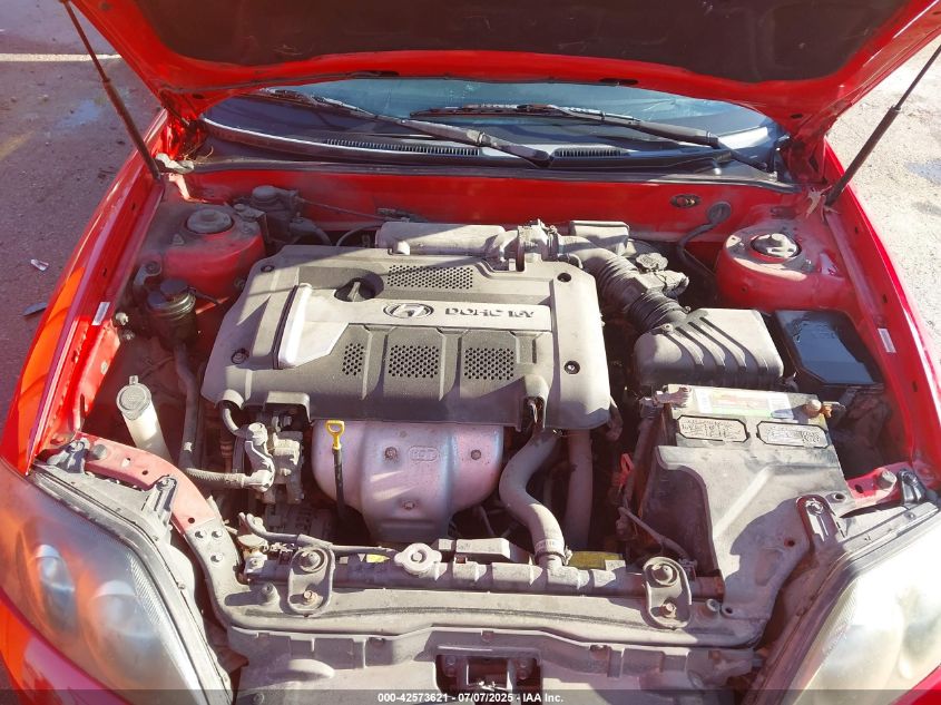 2004 Hyundai Tiburon VIN: KMHHM65D84U136361 Lot: 42573621