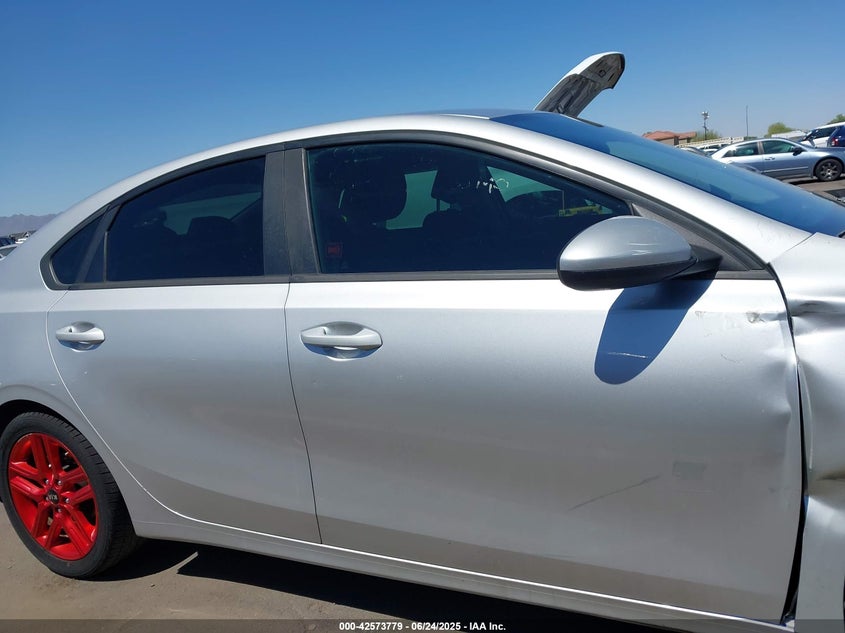2019 KIA FORTE S - 3KPF34AD8KE065084