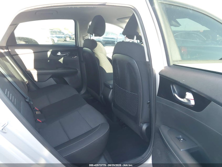 2019 KIA FORTE S - 3KPF34AD8KE065084