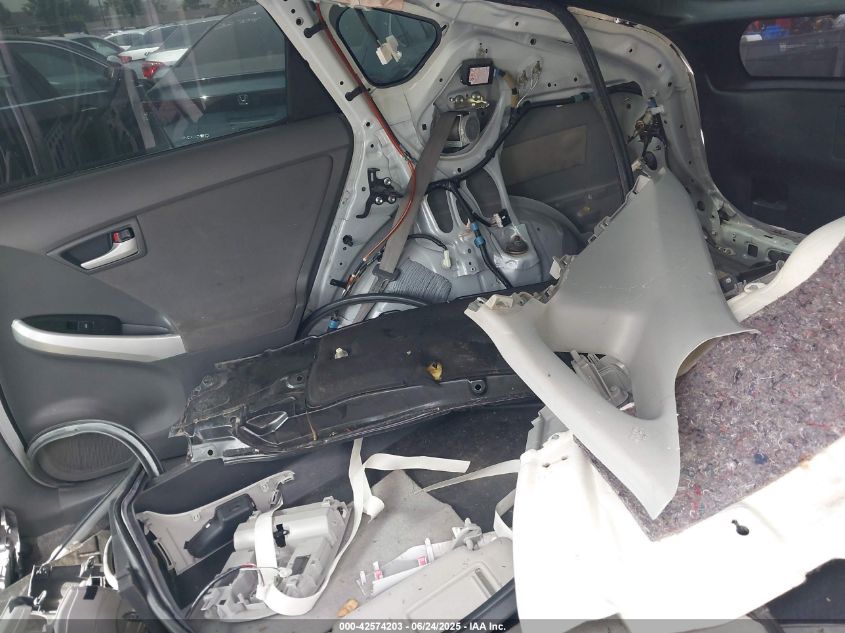 2011 Toyota Prius Two VIN: JTDKN3DU7B1375874 Lot: 42574203