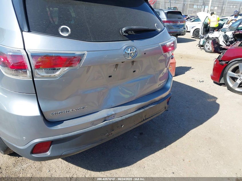 2015 TOYOTA HIGHLANDER LIMITED V6 - 5TDYKRFH4FS111378
