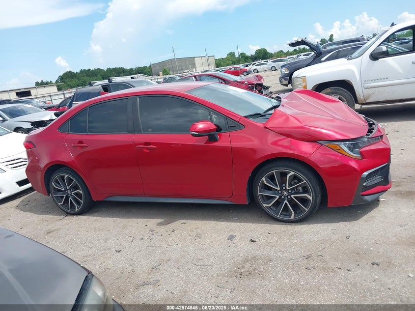 VIN JTDS4RCE9LJ009951 2020 TOYOTA COROLLA SE