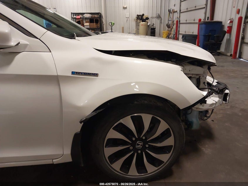 2014 Honda Accord Hybrid Ex-L VIN: 1HGCR6F53EA010341 Lot: 42575070