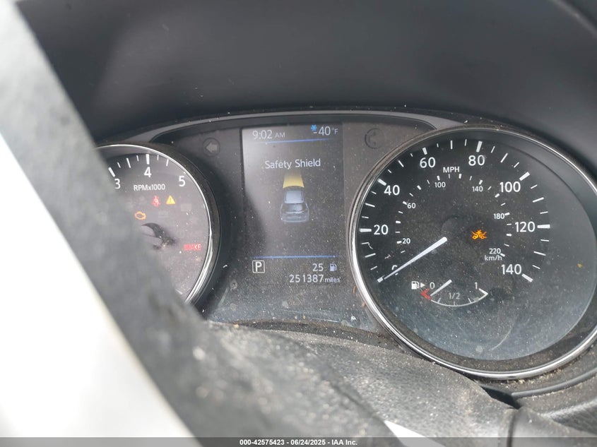 VIN KNMAT2MT1JP517490 2018 NISSAN ROGUE SV