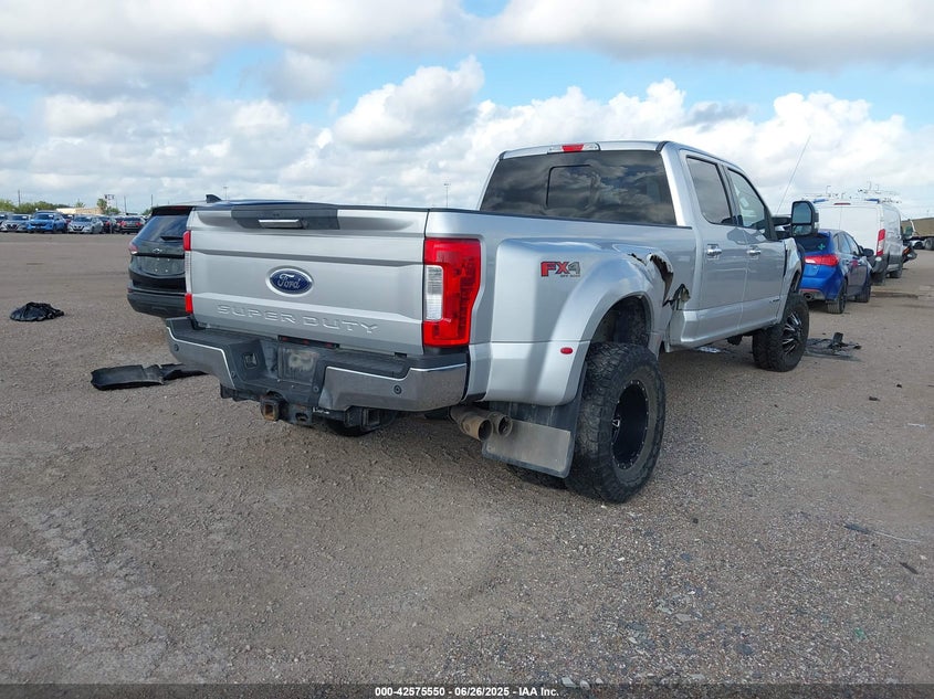 1FT8W3DT7HEB68837 2017 FORD F350 photo no. 4