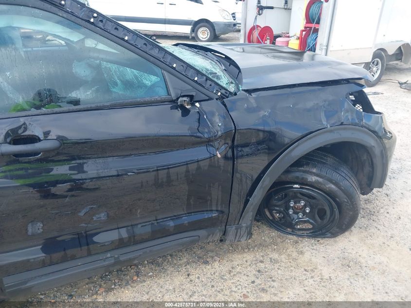 2023 Ford Police Interceptor VIN: 1FM5K8AC3PGA82049 Lot: 42575731