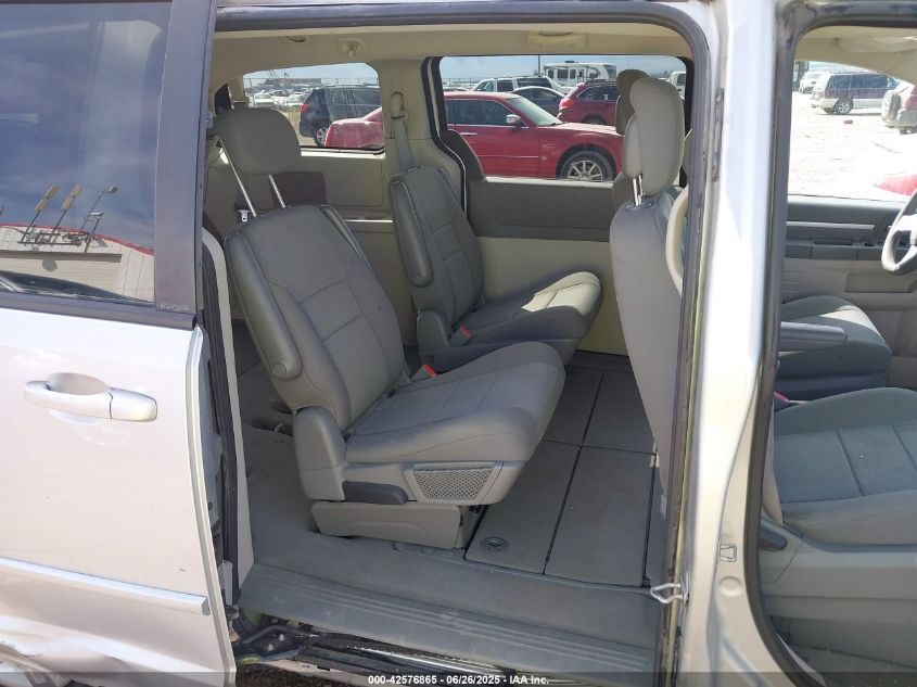 2010 Dodge Grand Caravan Se VIN: 2D4RN4DE1AR341486 Lot: 42576865
