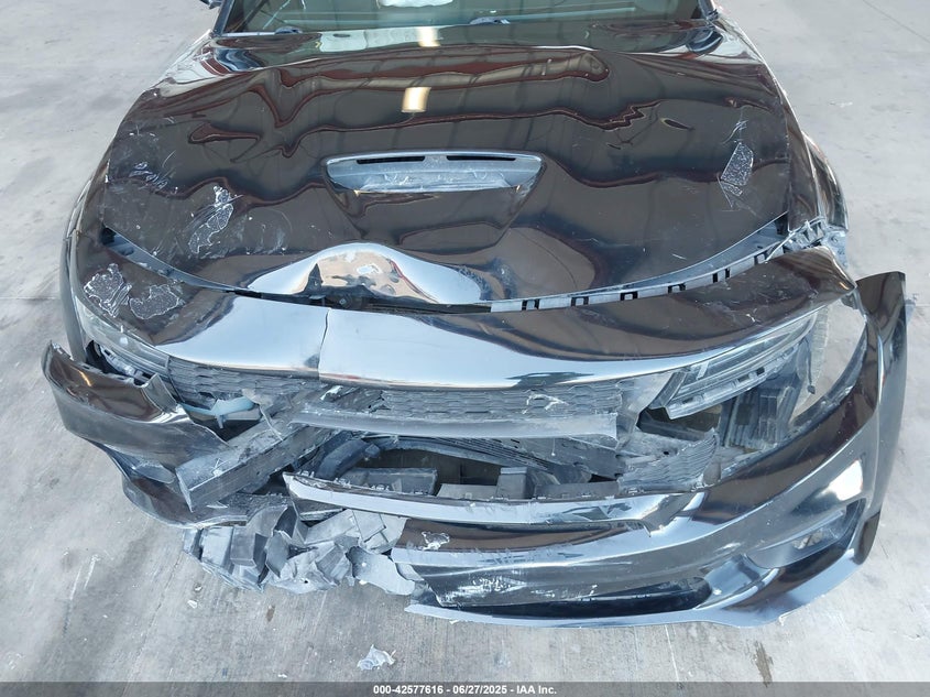 2017 Dodge Charger Daytona 392 Rwd VIN: 2C3CDXGJ8HH585110 Lot: 42577616