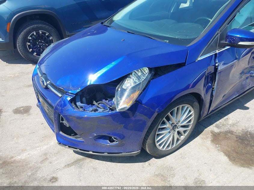 2014 FORD FOCUS TITANIUM - 1FADP3N29EL195441