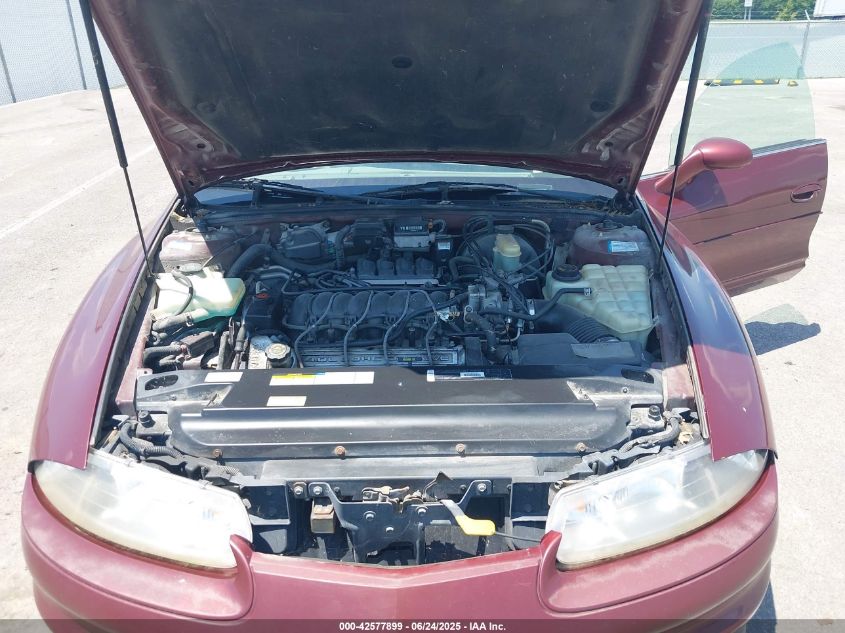 1999 Oldsmobile Aurora VIN: 1G3GR62C8X4102088 Lot: 42577899