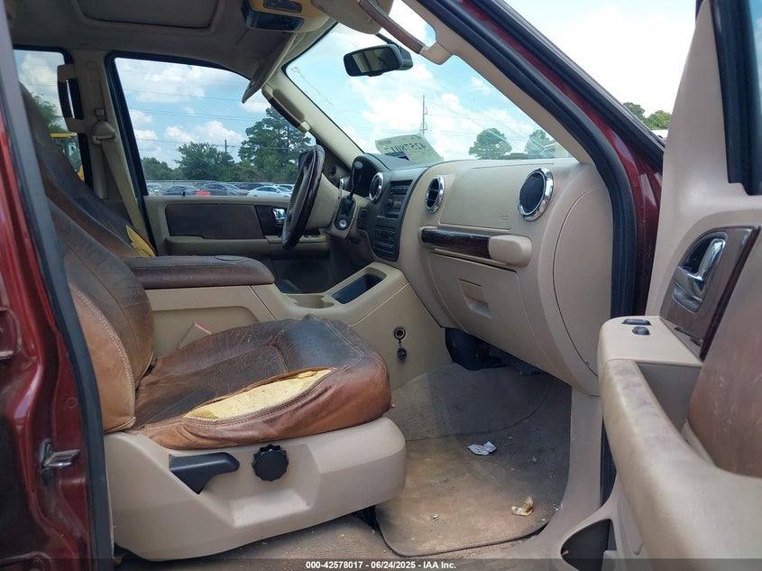 2006 FORD EXPEDITION VIN: 1FMFU17516LA46865