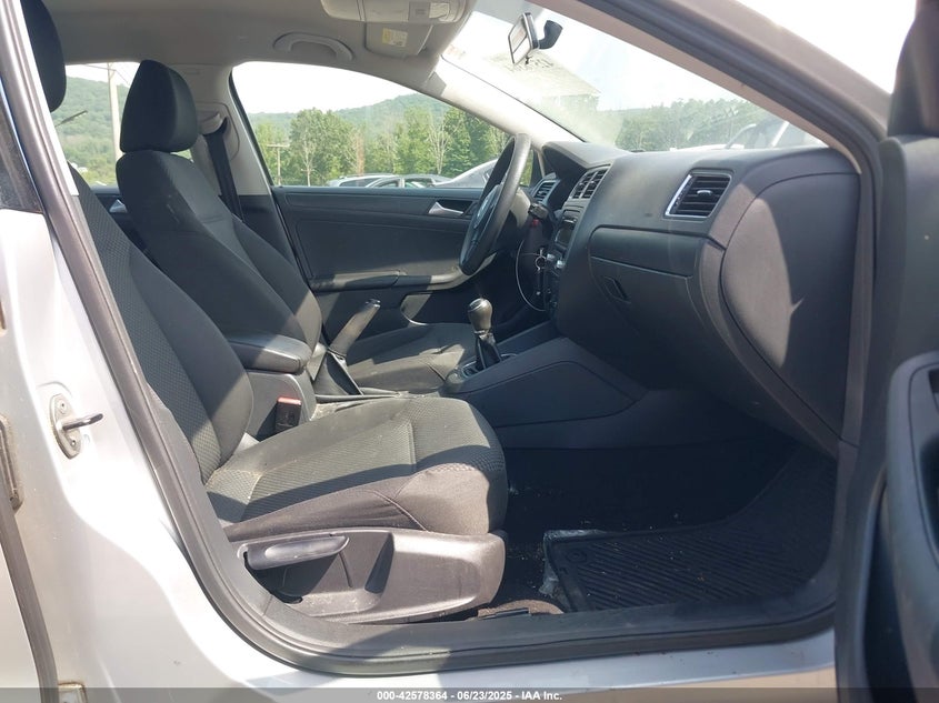 2014 VOLKSWAGEN JETTA VIN: 3VW1K7AJ9EM397028