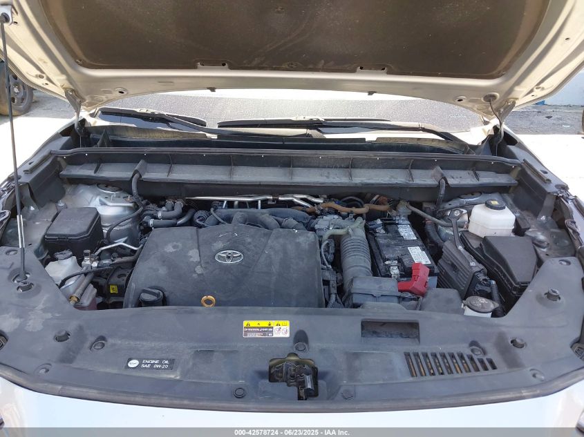 2021 Toyota Highlander - 5TDLZRBH2MS113445