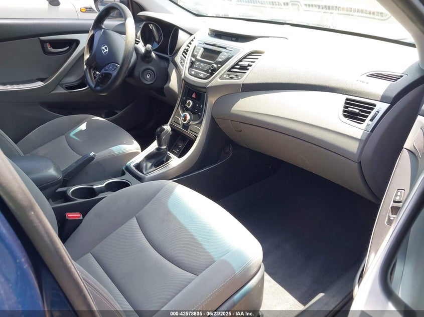 2014 HYUNDAI ELANTRA SE - KMHDH4AE6EU201098