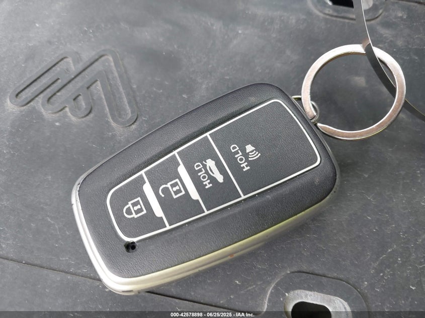 2020 TOYOTA RAV4 HYBRID XSE - JTMEWRFV5LD537861