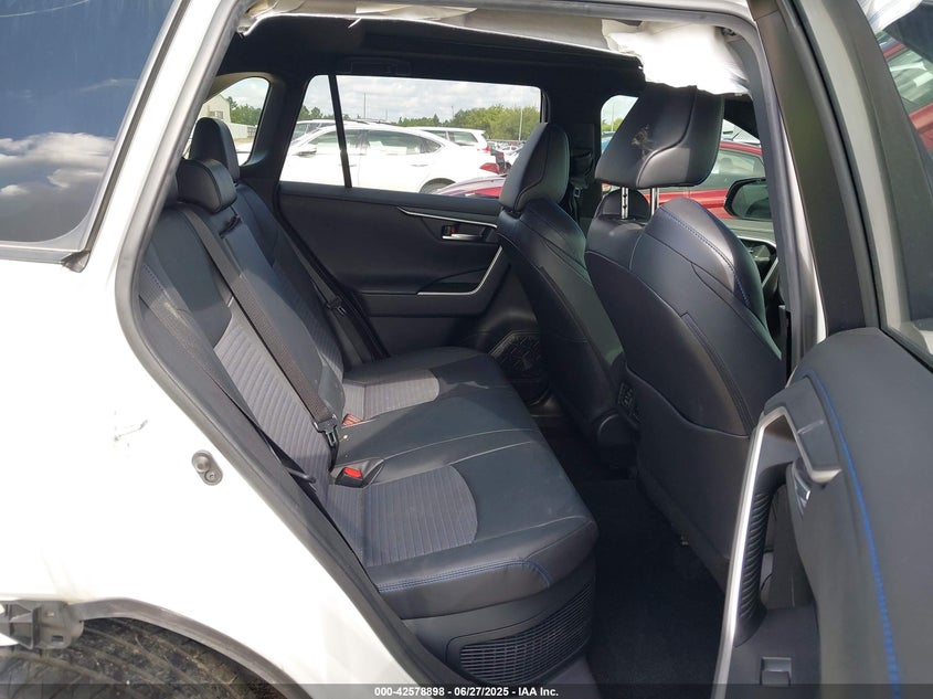 2020 TOYOTA RAV4 HYBRID XSE - JTMEWRFV5LD537861