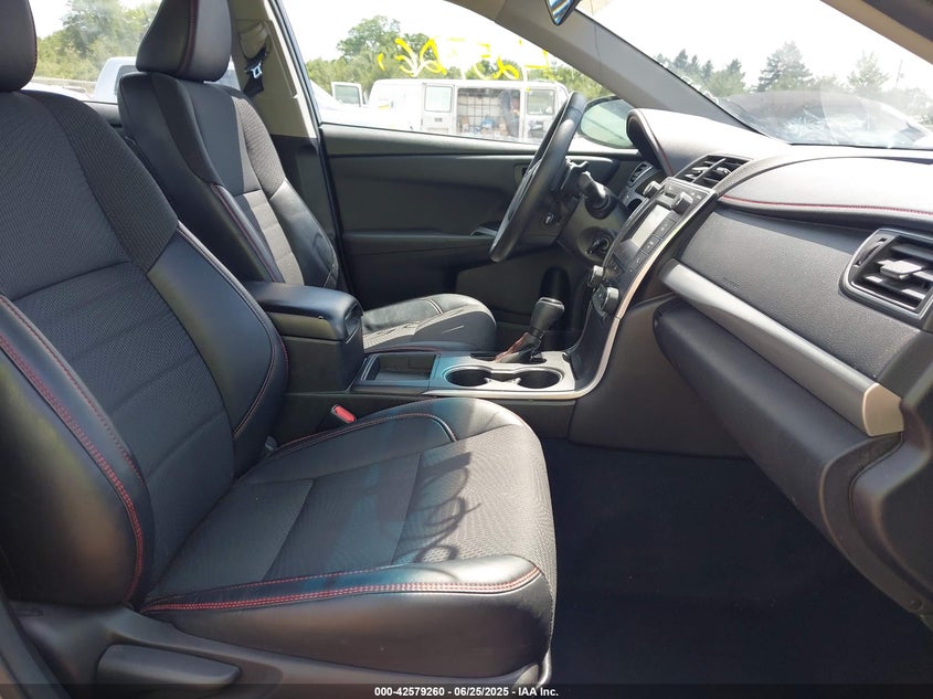 2017 TOYOTA CAMRY SE - 4T1BF1FK3HU366654