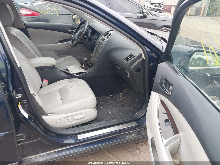 2011 LEXUS ES 350 VIN: JTHBK1EG2B2471328