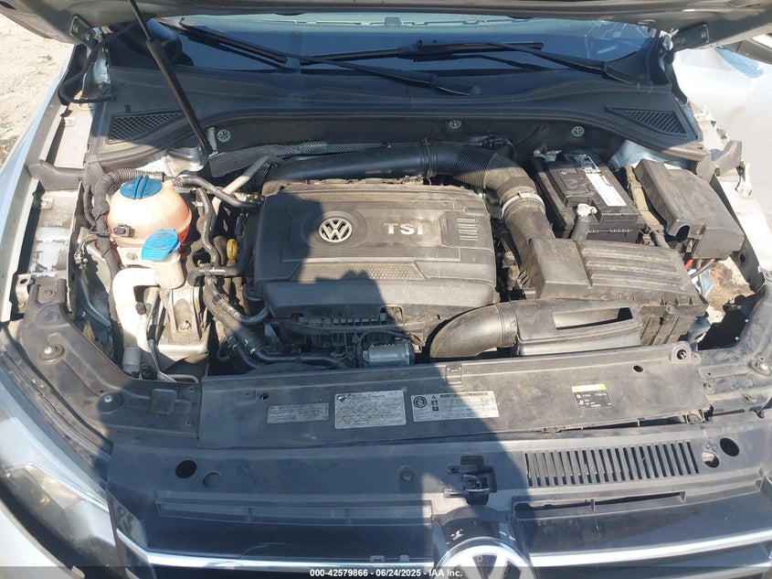 2015 VOLKSWAGEN PASSAT 1.8T LIMITED EDITION - 1VWAS7A32FC117910