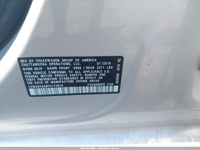 2015 VOLKSWAGEN PASSAT 1.8T LIMITED EDITION - 1VWAS7A32FC117910