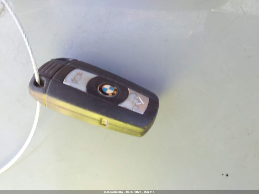 2008 BMW 328I VIN: WBAWL13508PX17075 Lot: 42580087