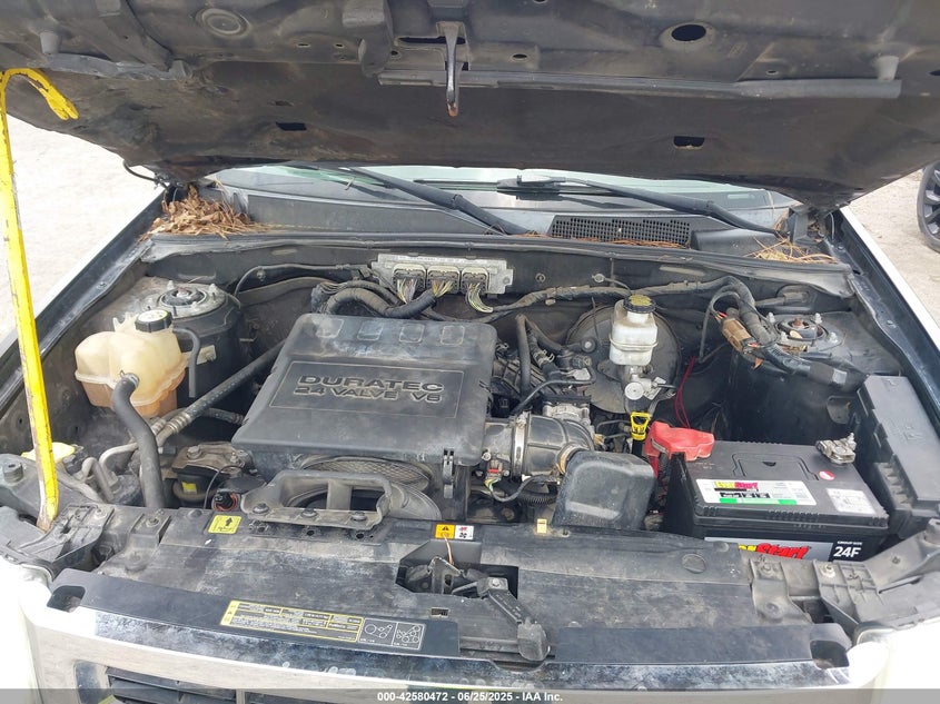 2010 FORD ESCAPE VIN: 1FMCU0DG5AKB79954