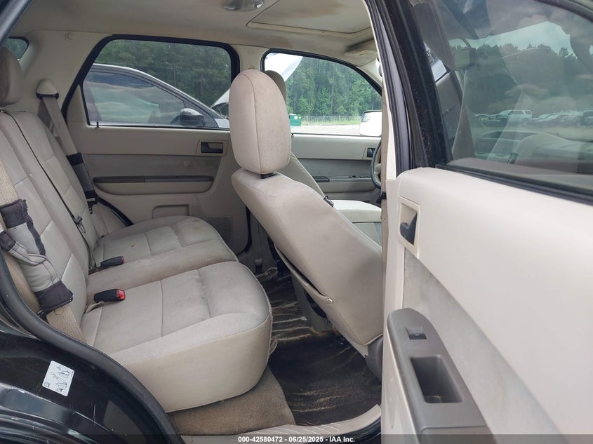 2010 FORD ESCAPE VIN: 1FMCU0DG5AKB79954