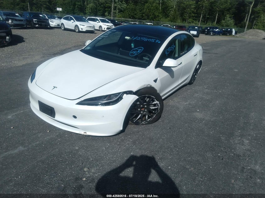 Vin: 5yj3e1ea8sf931825, lot: 43073429, tesla model 3 long range rear-wheel drive 20252