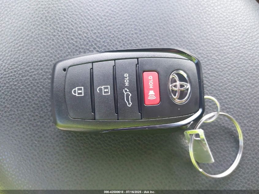 2025 Toyota Highlander - 5TDAAAA57SS025737